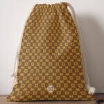 SIOWS Drawstring Gift Bags, 11.8x15.7 or 15.7x19.7 inches, Brown Pattern, Reusable Bags for Gifts
